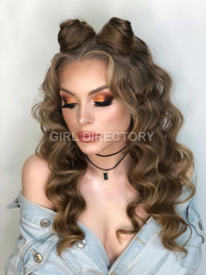 Jeune escorte sexy de Paris Dana
